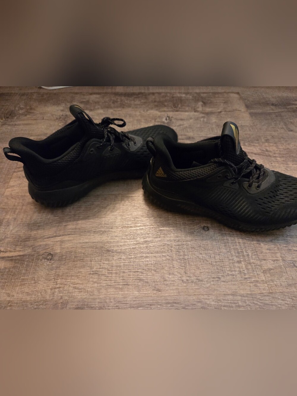 Adidas Alphabounce 1 “Black Gold Metallic” Sneakers Running Shoes Men Size 9
